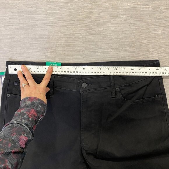 Lucky Brand 410 Jeans Mens 38 x 32 Black Denim Pants Straight Leg - Picture 7 of 13